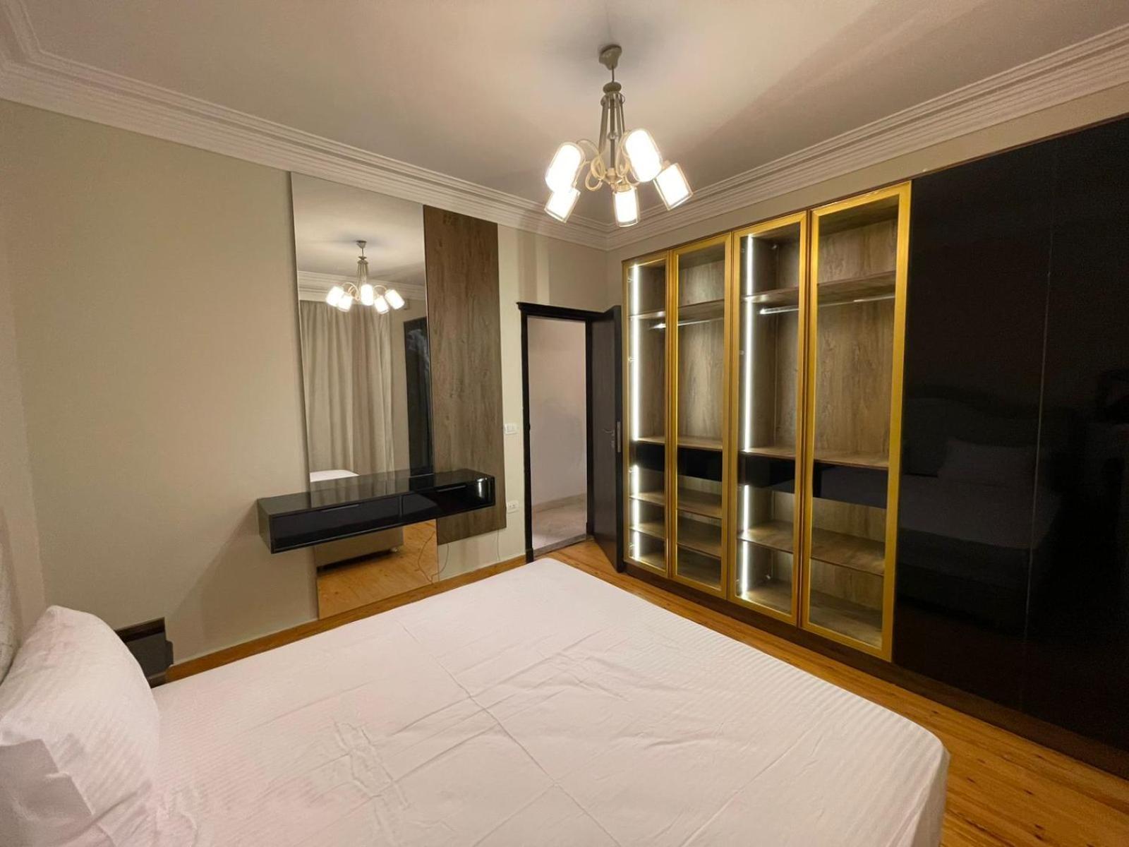 Twin House In West Golf Compound Fifth Settlement Royal Apartment Cairo